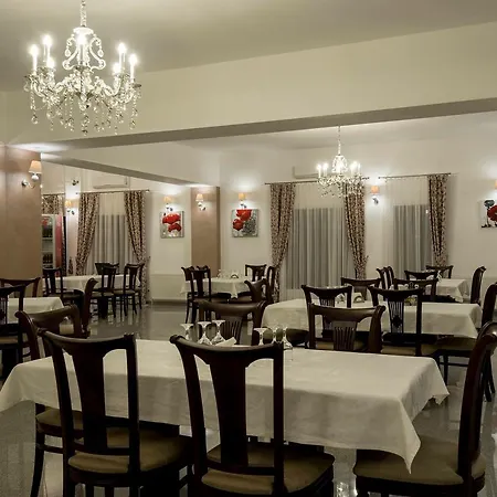 Hotel Axa Travel